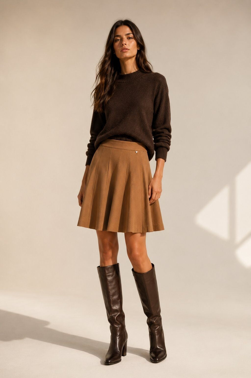 LUPKS1 Camel Pleated Knit Skirt