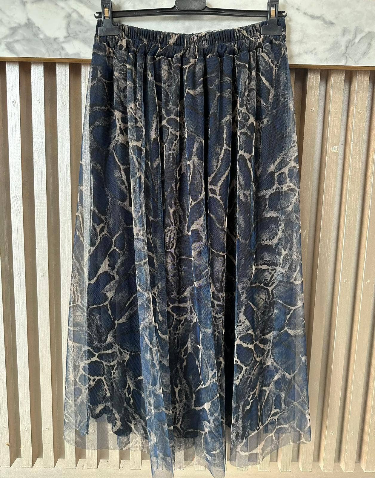 VISKN One Size Navy Snakeskin Pattern Long Flowing Skirt