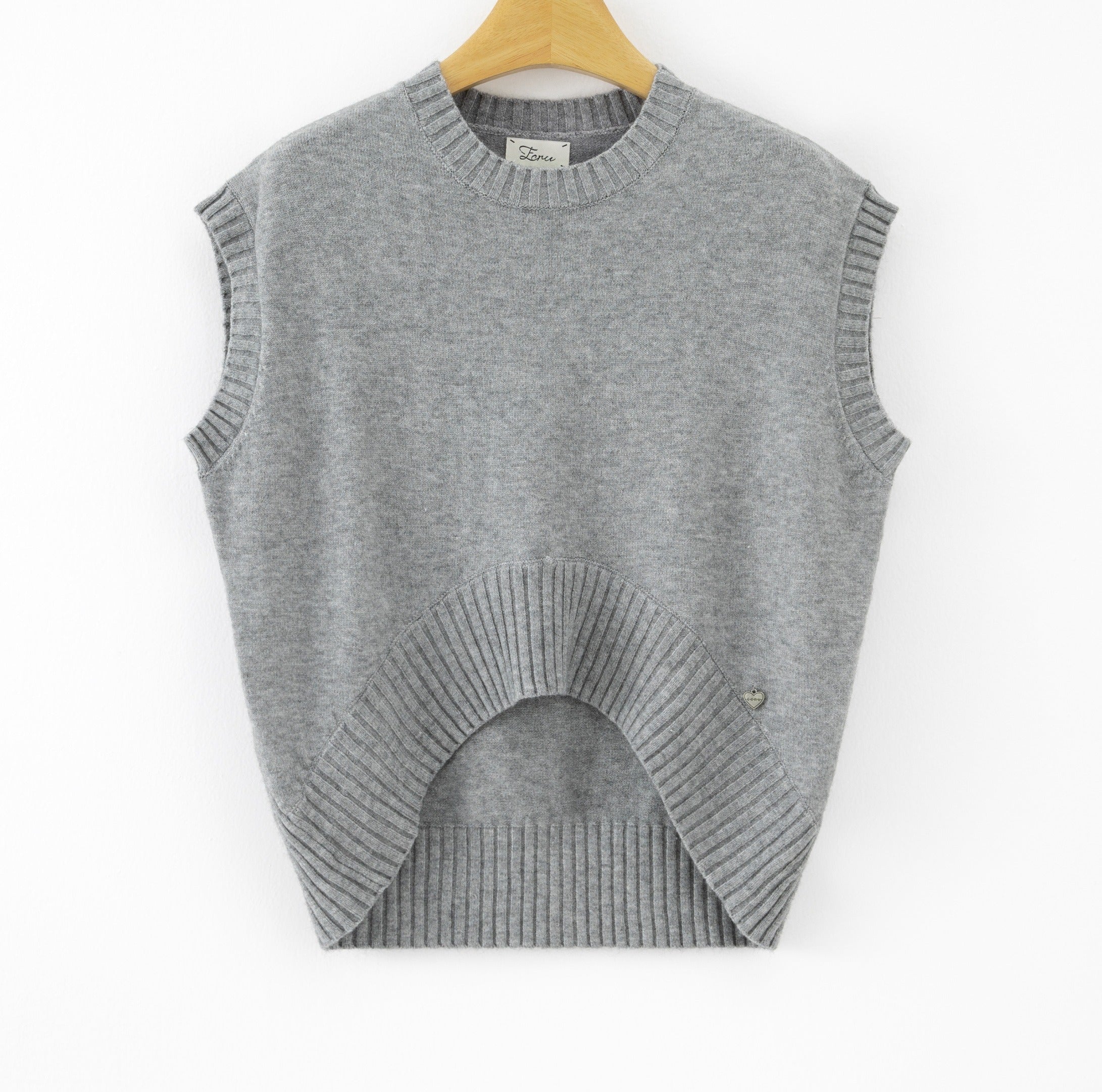LUBXC3 Grey Boxy Knit Vest
