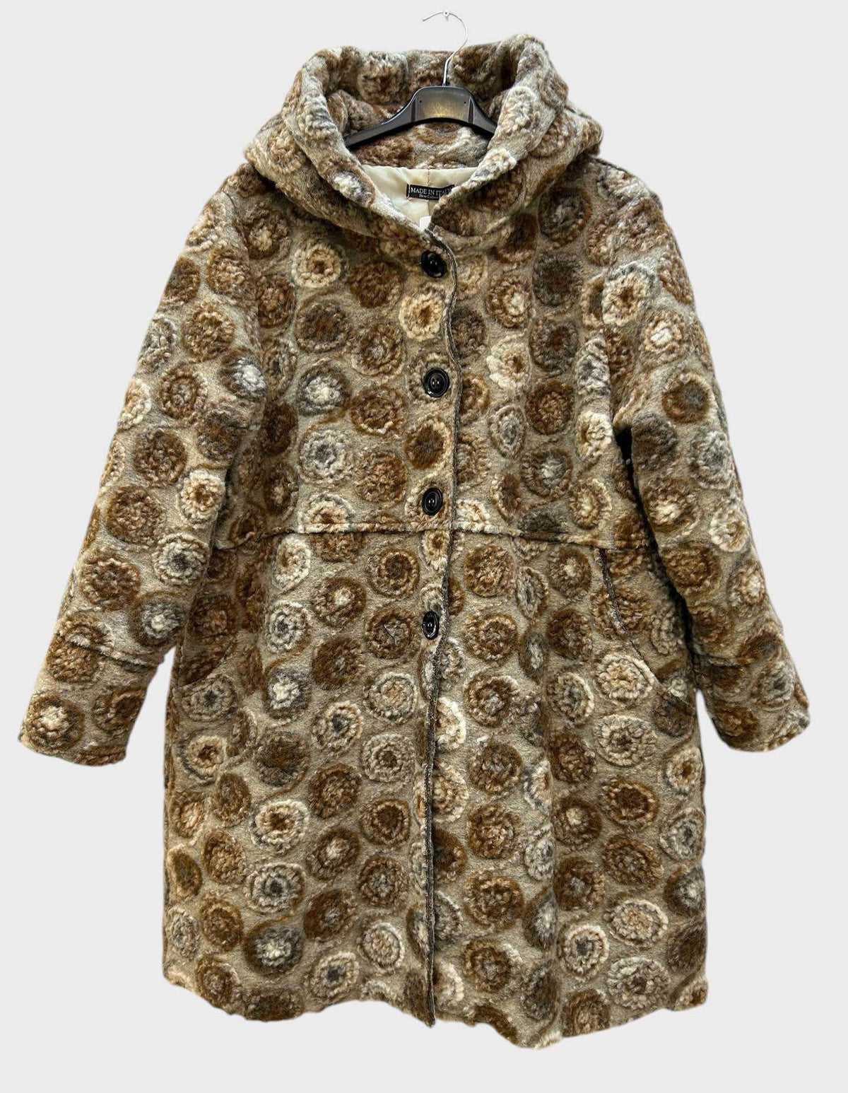 SB38 Beige Circle Motif Hooded Coat