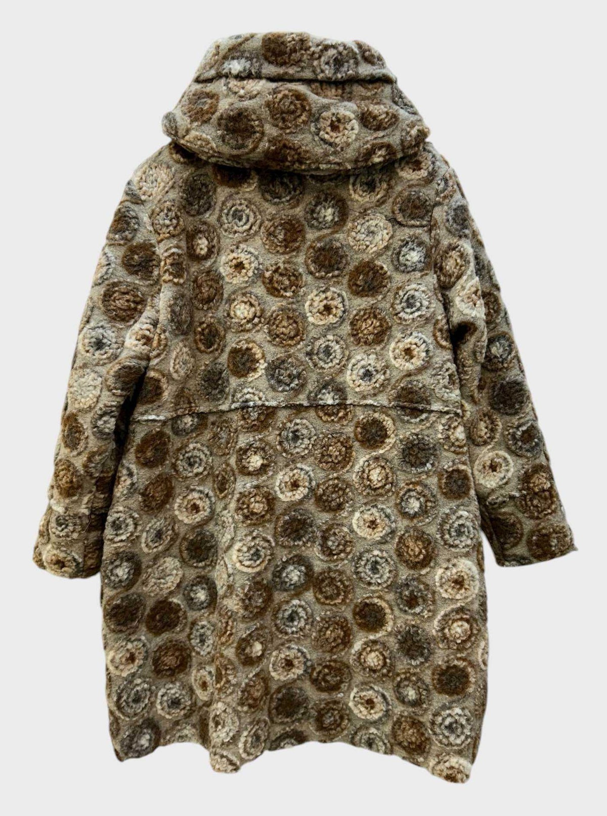 SB38 Beige Circle Motif Hooded Coat