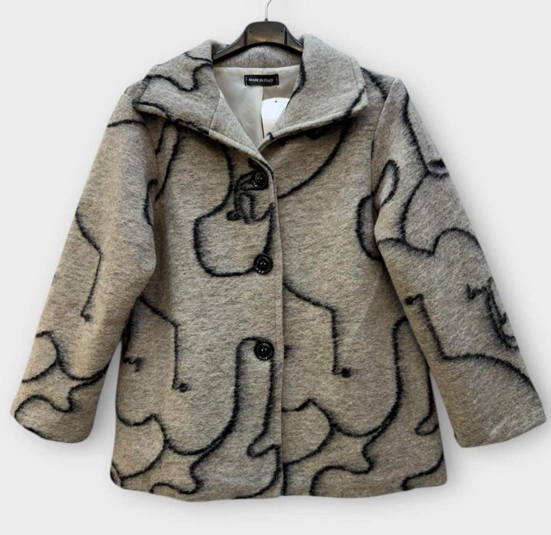 SB25 Beige Line Art Short Coat