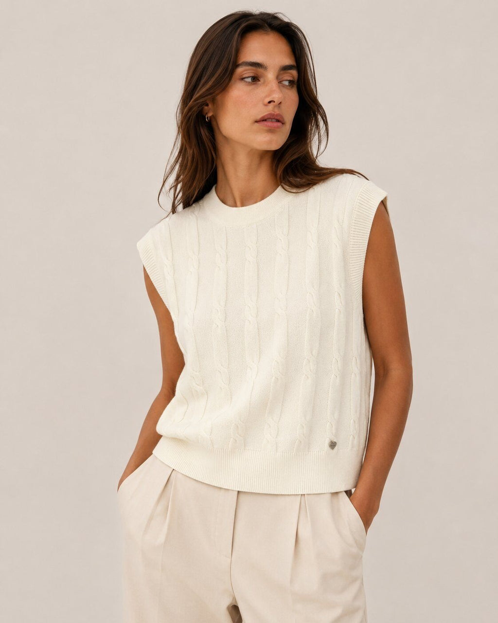 LUCKV4 White Cable Knit Vest