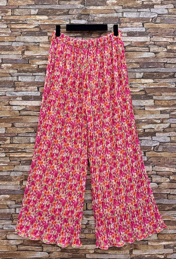 ESTRWLHPFM Italian OS Printed Wide Leg Pants Hot Pink Floral Mix