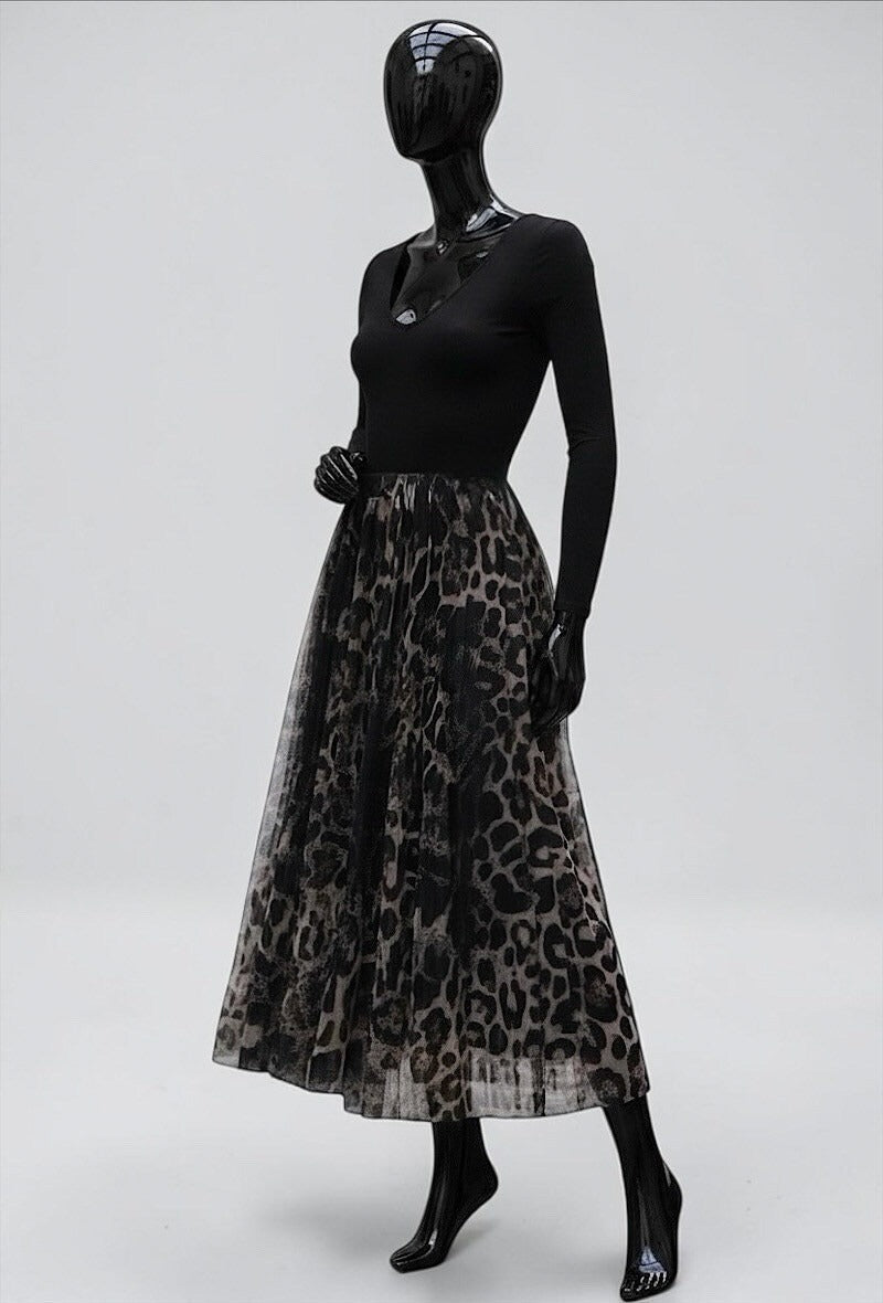 ELAR18 Black Leopard Print Skirt