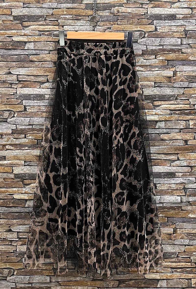 ELAR16 Black Leopard Print Skirt