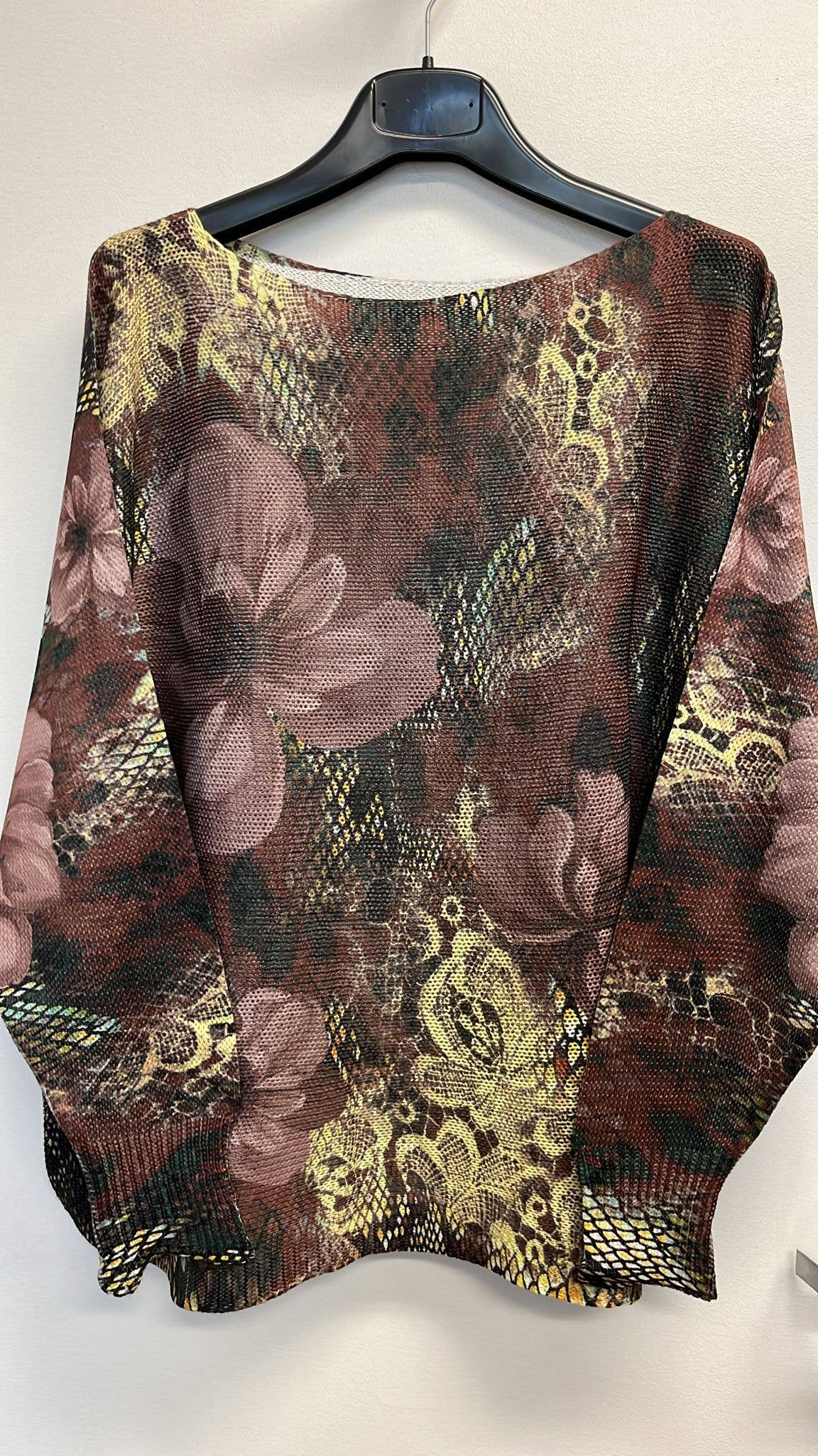 VIF2 Plum Floral Lace  Round Neck Knit Printed Sweater