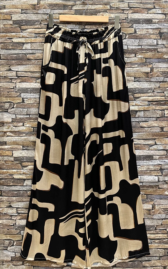 ESSGB Abstract Geometric Wide-Leg Pants with Pockets