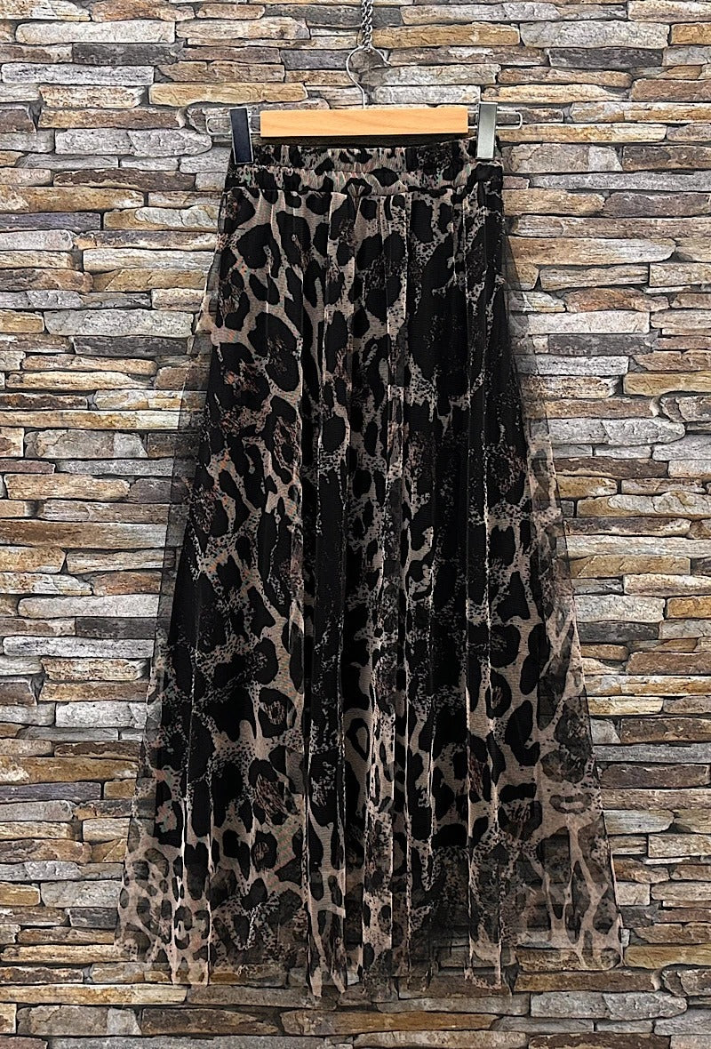 ELAR16 Black Leopard Print Skirt