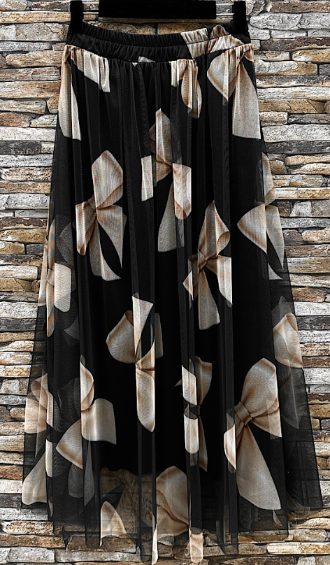 E830 One Size Lined Black Skirt with Beige Bow Print