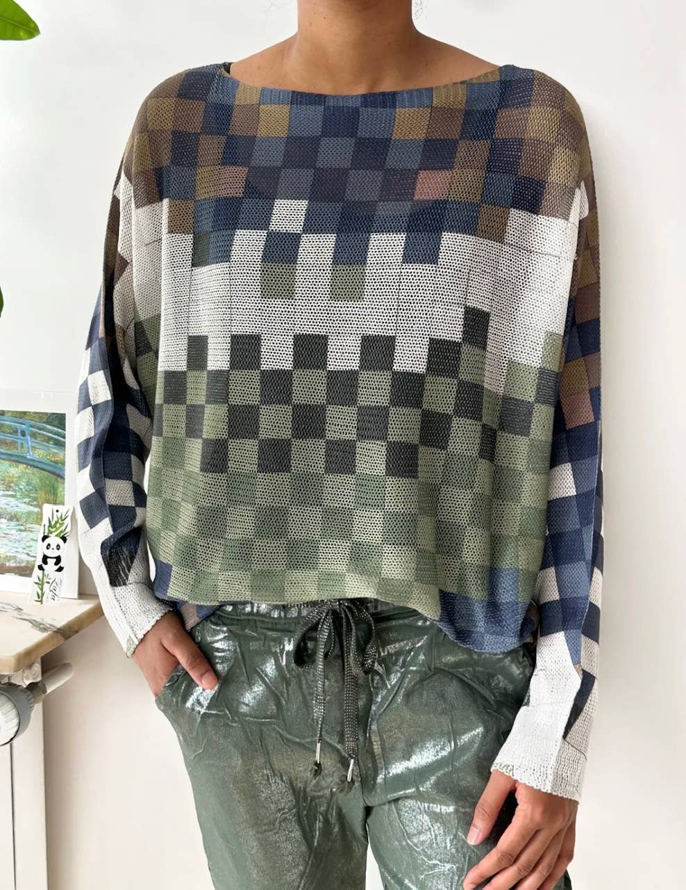 190 One Size Olive Checks Printed Knitted Sweater LOOWIE
