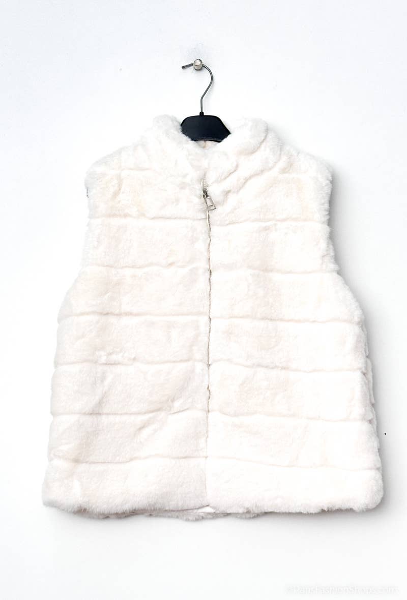 126 Off-white  Faux Fur Vest SIZE S/M LOOWIE