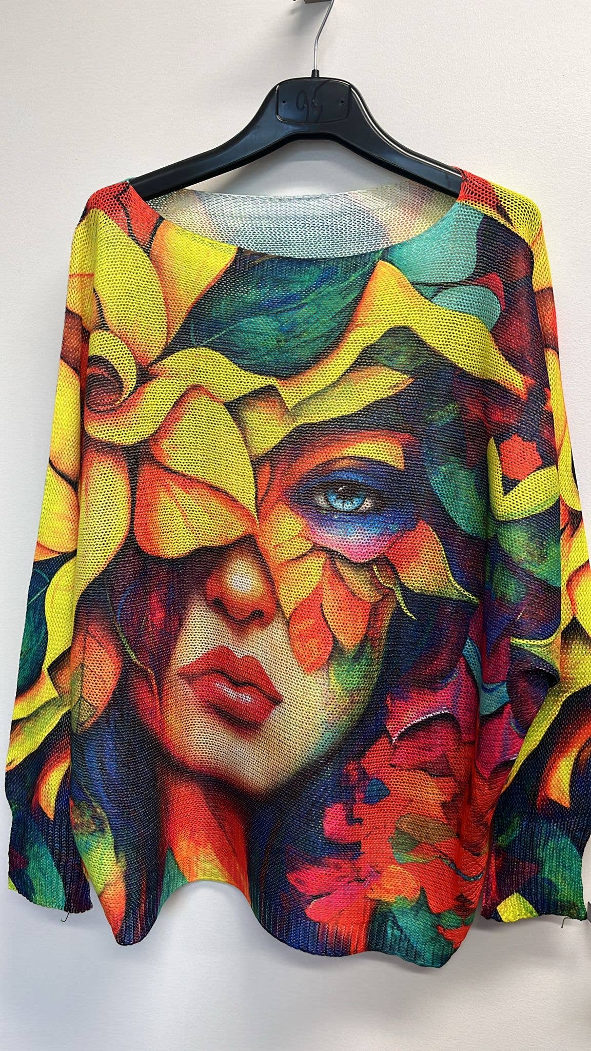 VIPICY Yellow "PICASSO" Round Neck Knit Printed Sweater