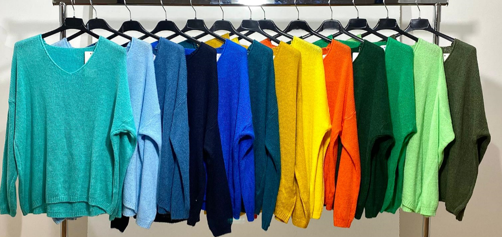 257NEW Italian One Size V-Neck Knit Wool Mix Sweater LOOWIE