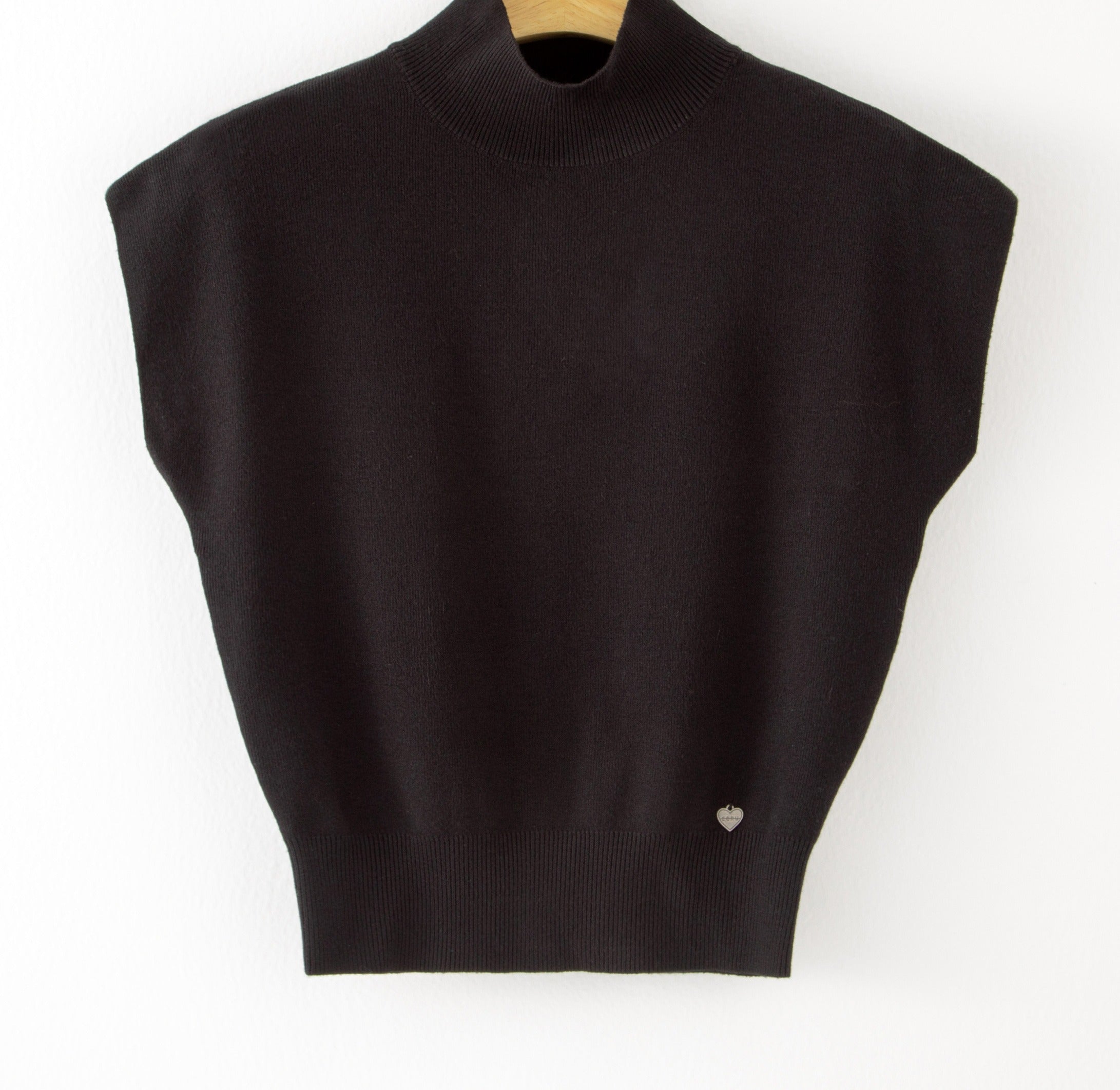 LUTNS2 Black Turtleneck Sweater