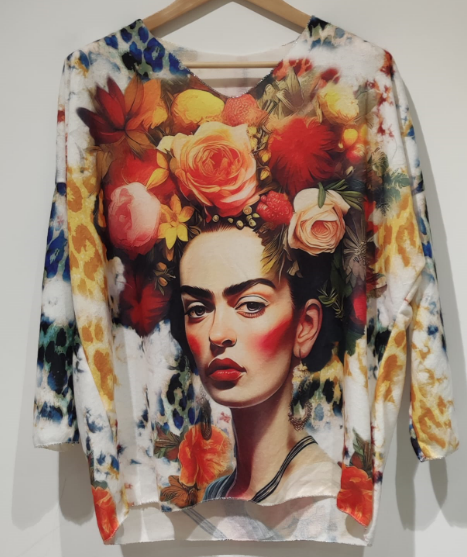 POFR Italian Cozy White Frida Sweater One Size LOOWIE