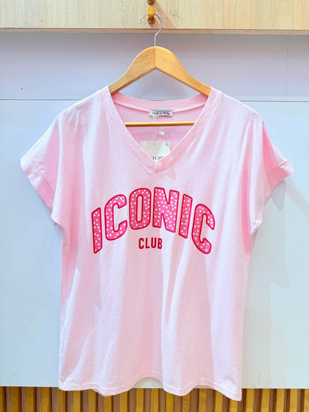 IV0085PK Cotton Iconic V-Neck T-Shirt Plus Size Pink