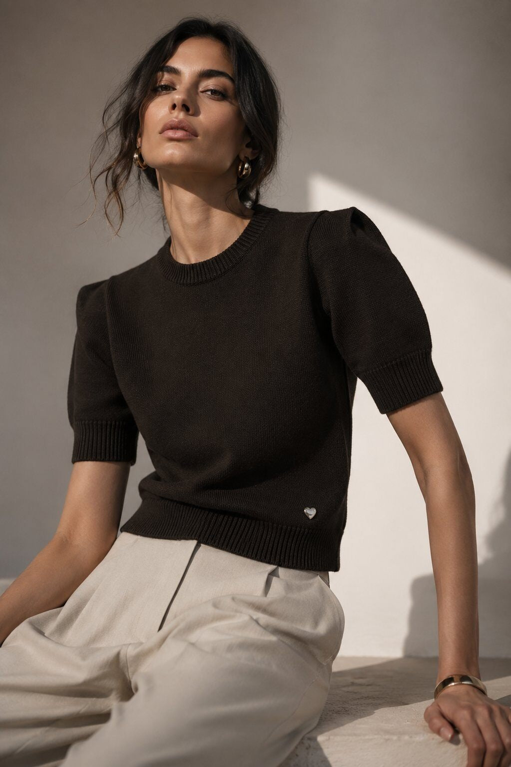 LUSSS1 Dark Brown Structured Shoulder Sweater