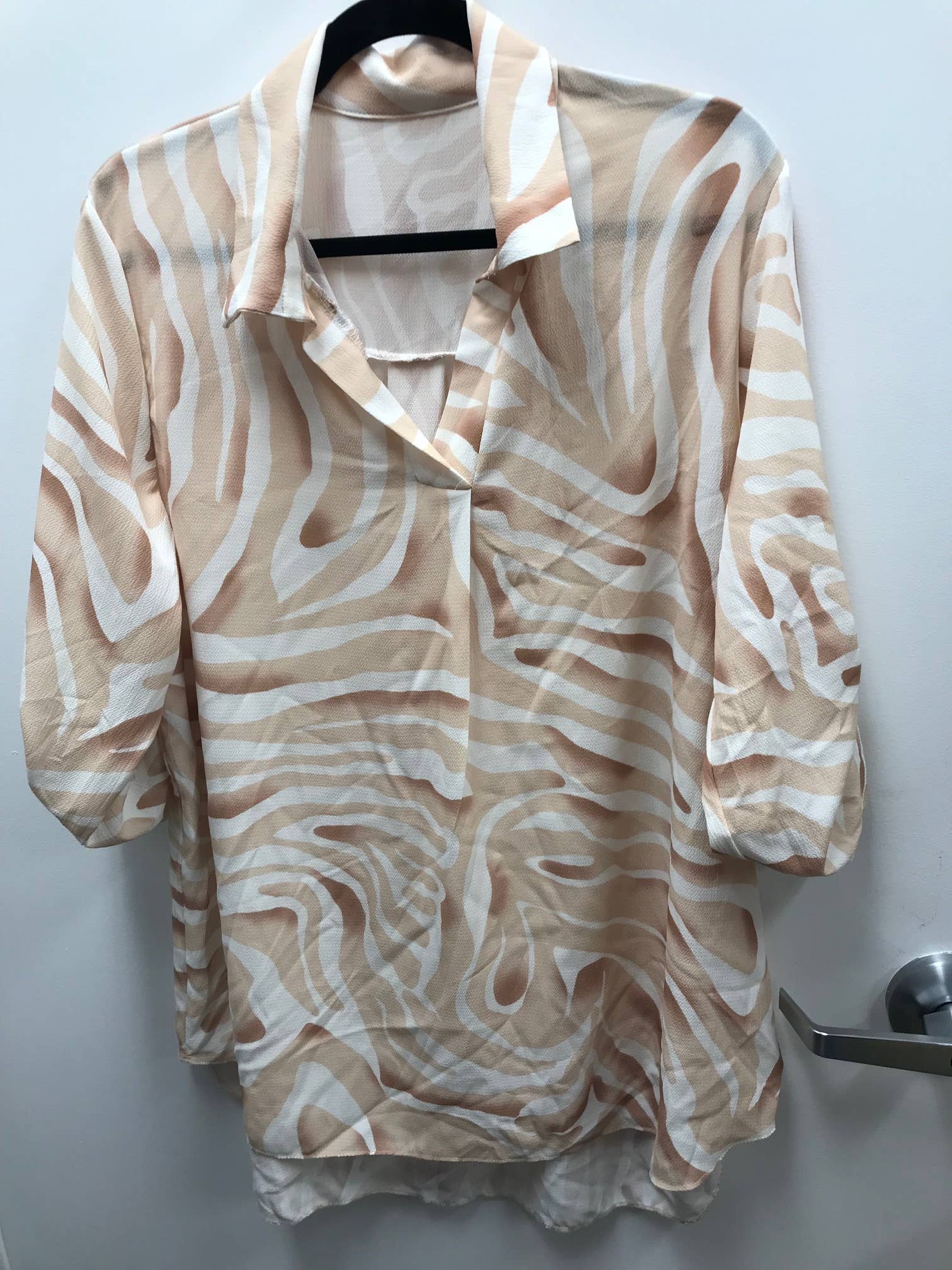 POZEB3  Italian One Size Vibrant Zebra Stripe Print Shirt