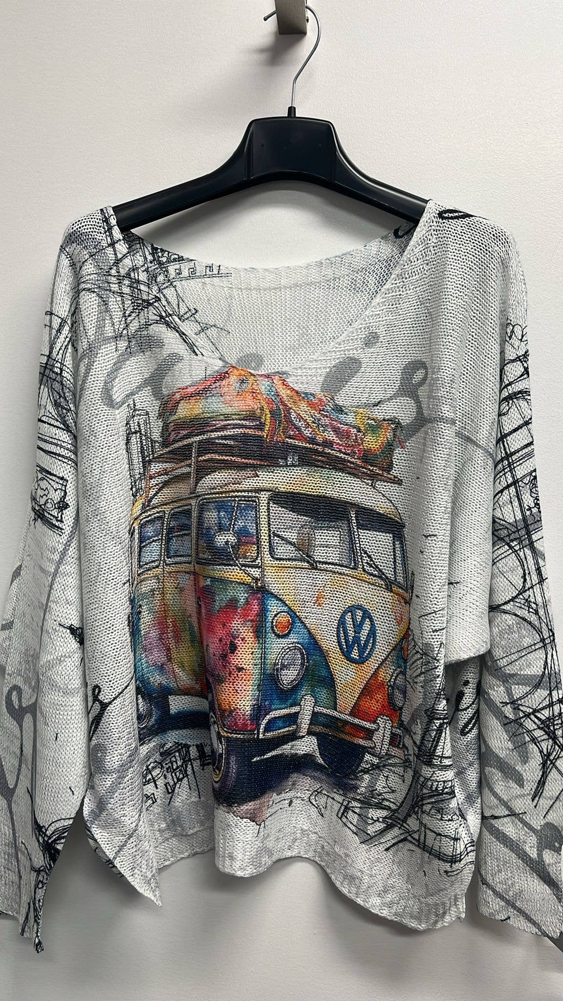POVM Van Multicolor V-Neck Knit Printed Sweater LOOWIE