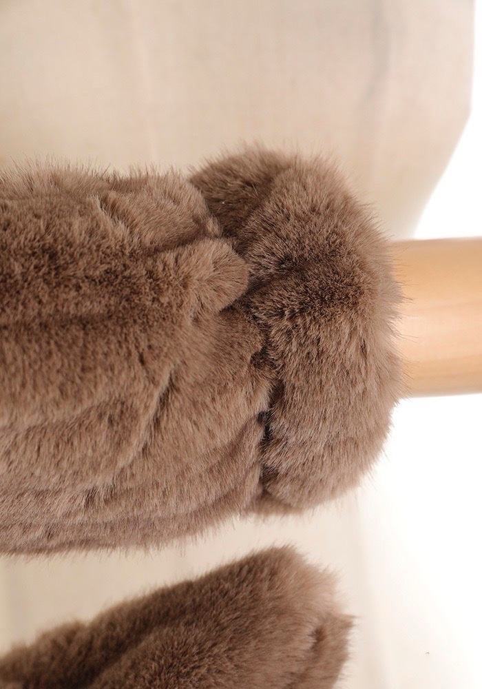 JA323 Taupe Ribbed Fur Mittens
