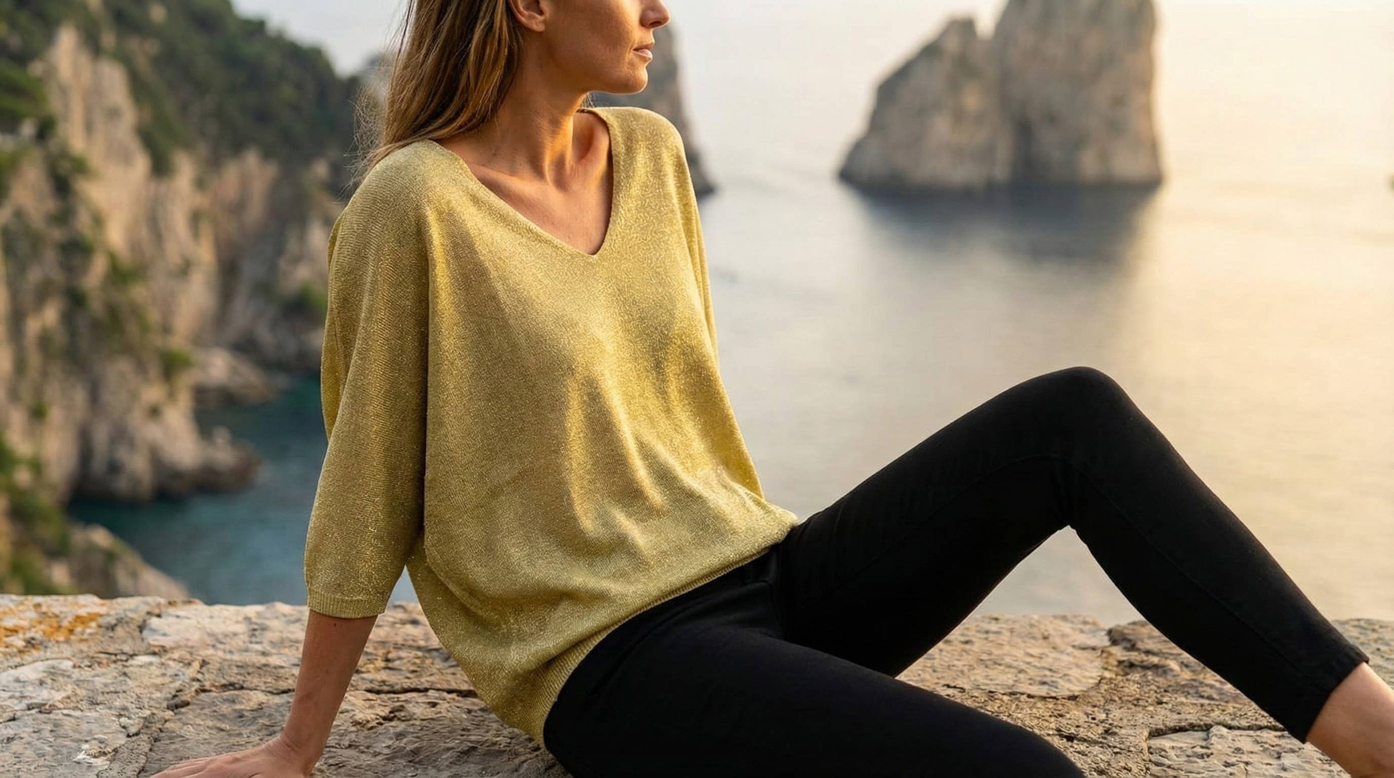 POSY Italian One Size Yellow Shiny Lurex Knit V-Neck Sweater