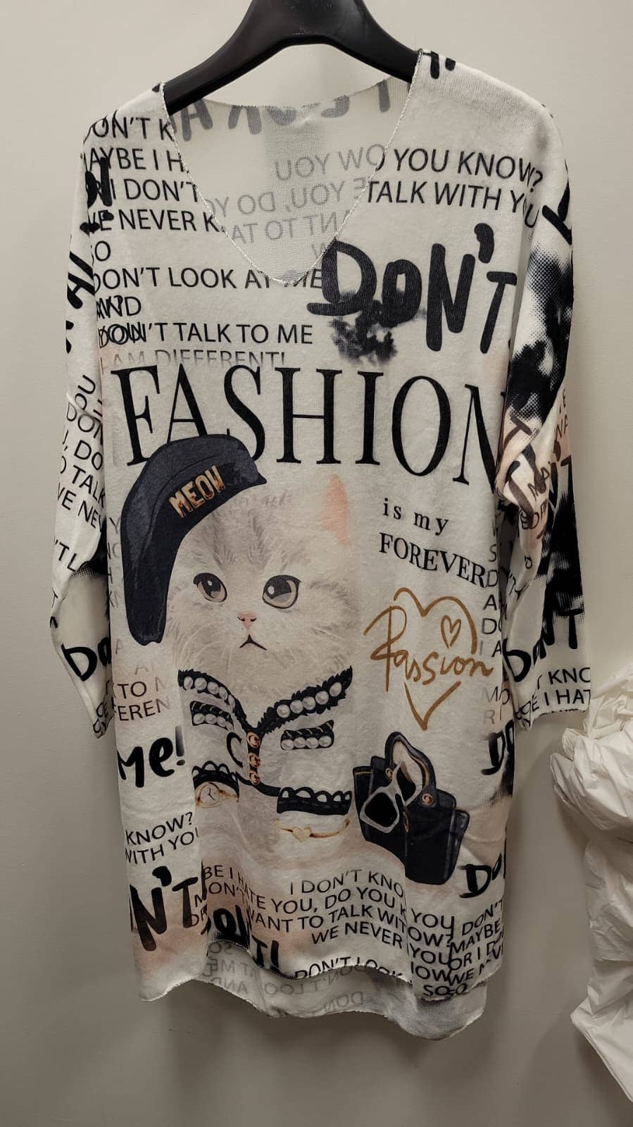 LTCCA One Size Cosy Cat V-Neck Sweater Tunic Dress