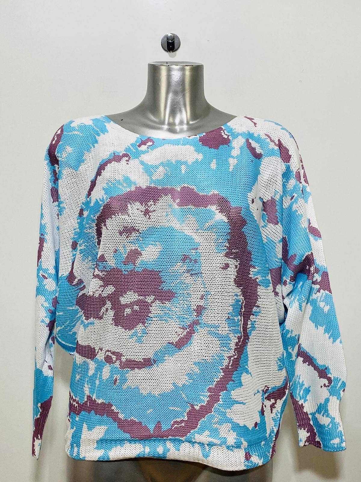 CTIE White Blue Tie-dye Round Knit Printed Sweater LOOWIE