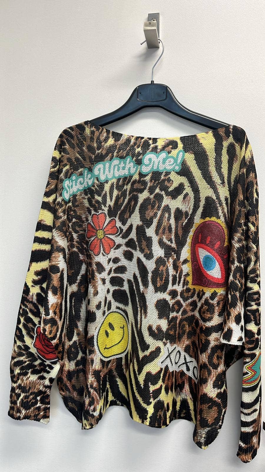VISM Smiley Leopard Round Knit Printed Sweater LOOWIE