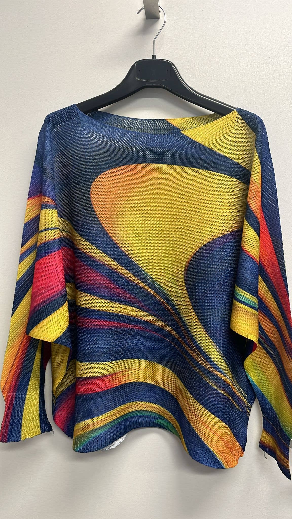 VIWAN Navy Wavy Round Neck Knit Printed Sweater
