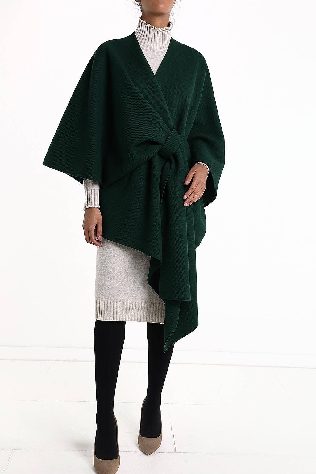 VIPODG Italian Green Large Poncho w/ Knot Closure  LOOWIE