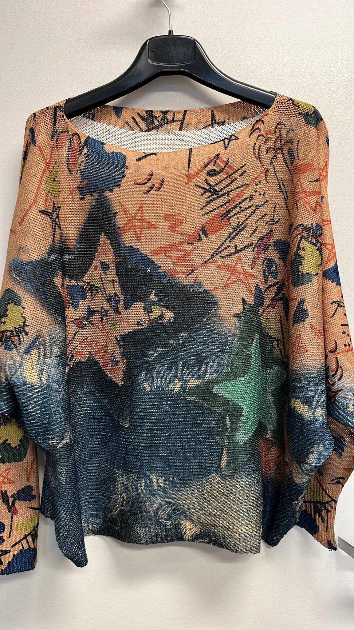VIST Peach Stars Round Neck Knit Printed Sweater LOOWIE