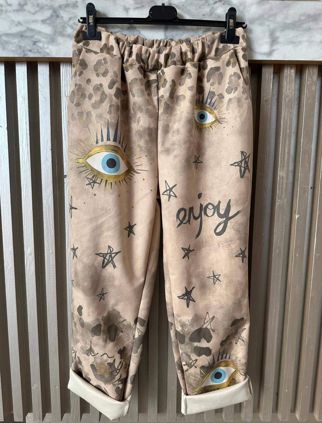 VISWE2 Dreamy Eye and Star Print Joggers LOOWIE