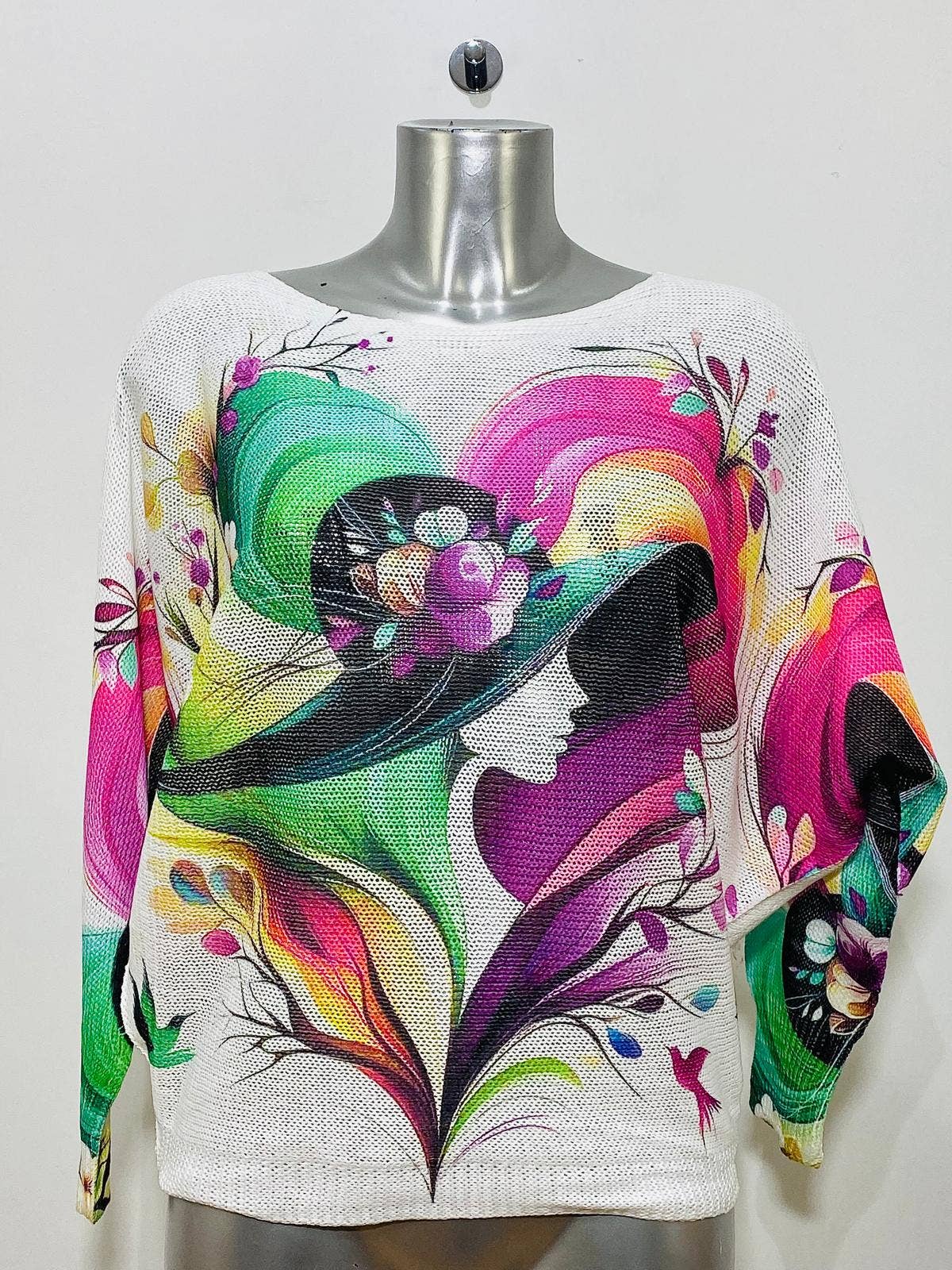 CHAT White Purple Hat Round Knit Printed Sweater LOOWIE