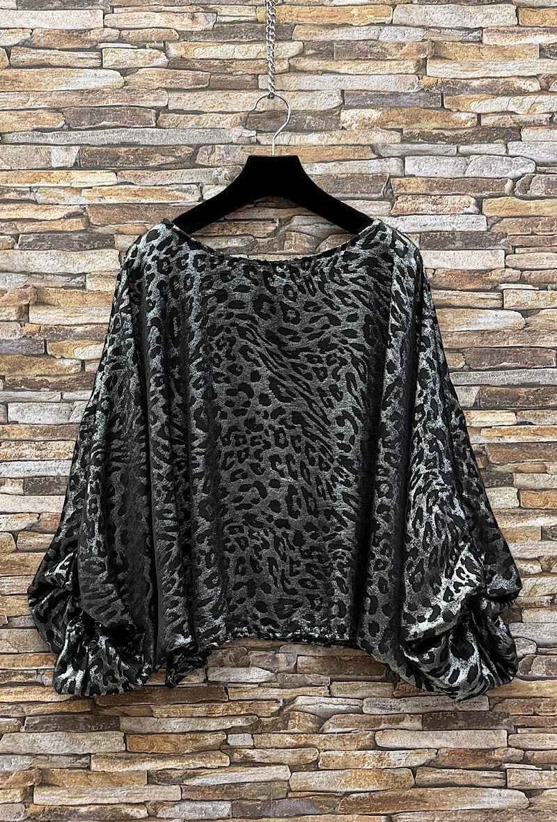 ES168 Silver Metallic Leopard Blouse