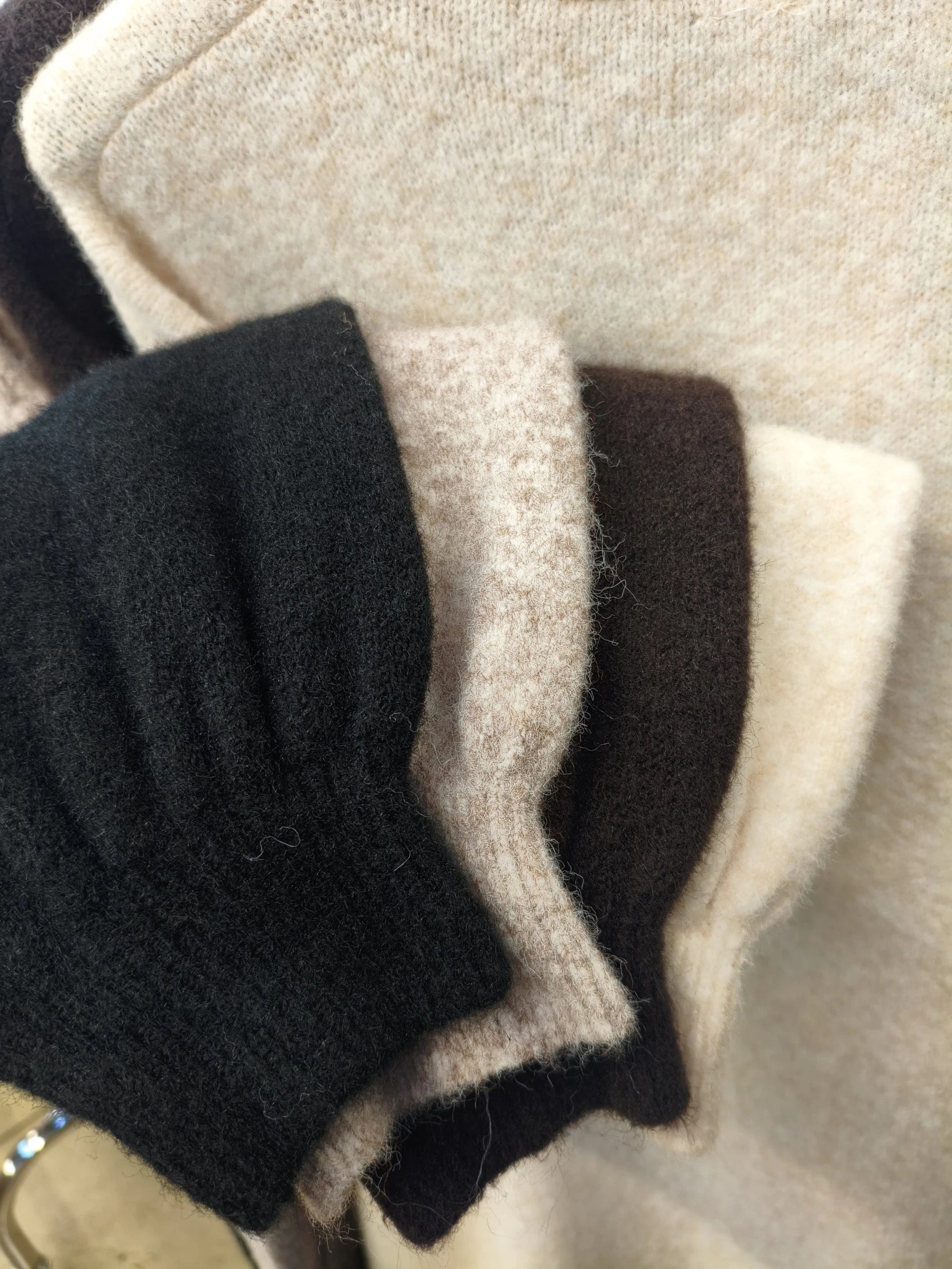 ESTAC1 Black Alpaca Puff-Sleeve Cardigan