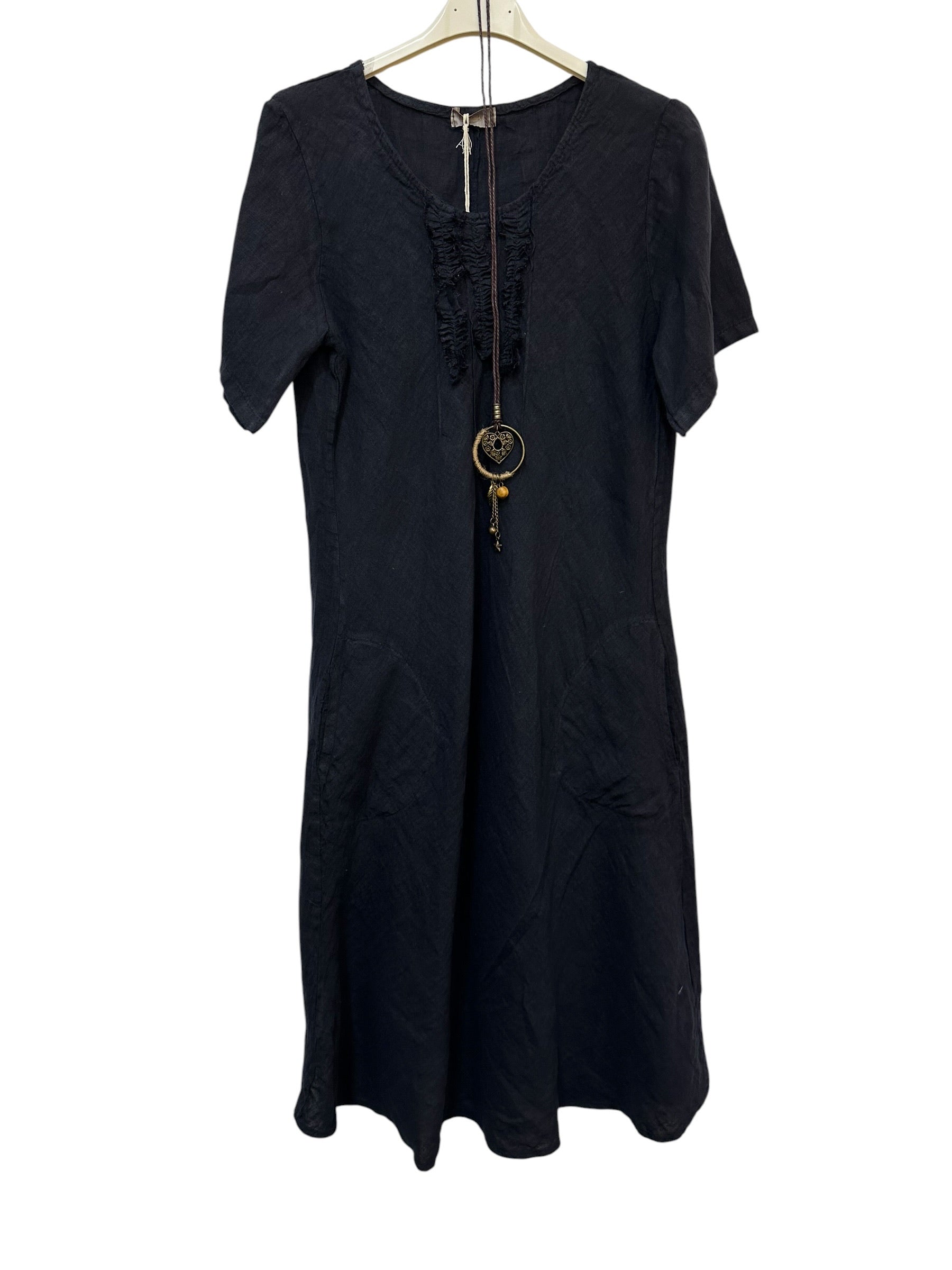 VC3996NAV Linen Round-Neck Pocket Dress Navy