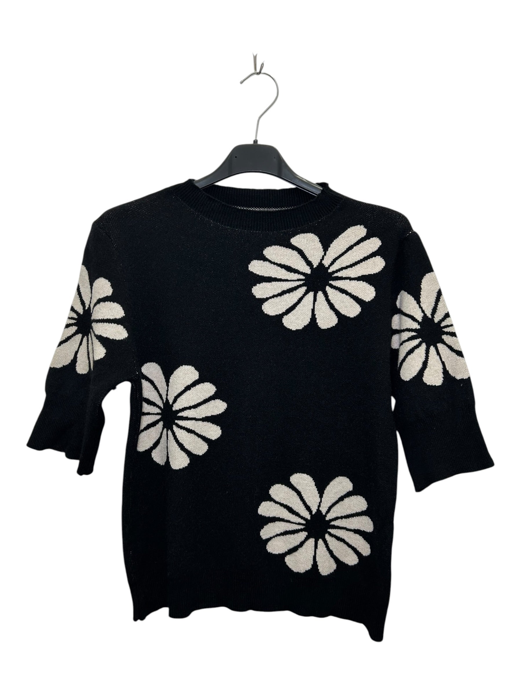 VM69 Black Floral Print Sleeveless Sweater