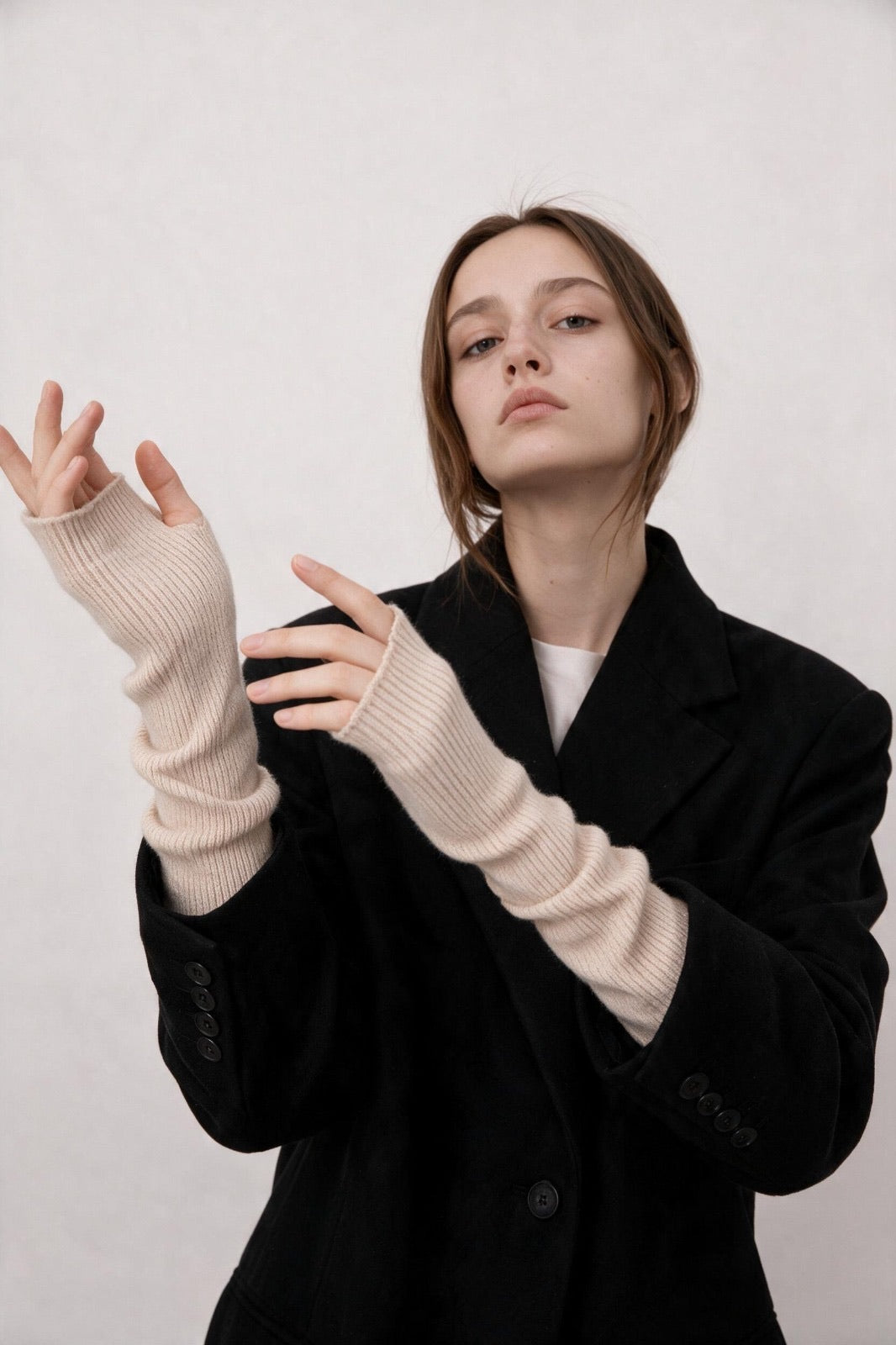 JA354 Beige Thumbhole Arm Warmers