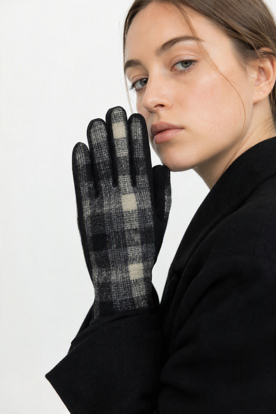 JA397 Black Plaid Gloves