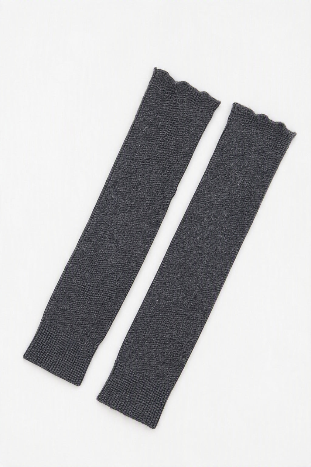 JA272 Dark Grey Ruffle Edge Arm Warmers