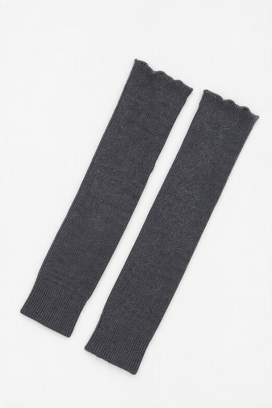 JA272 Dark Grey Ruffle Edge Arm Warmers