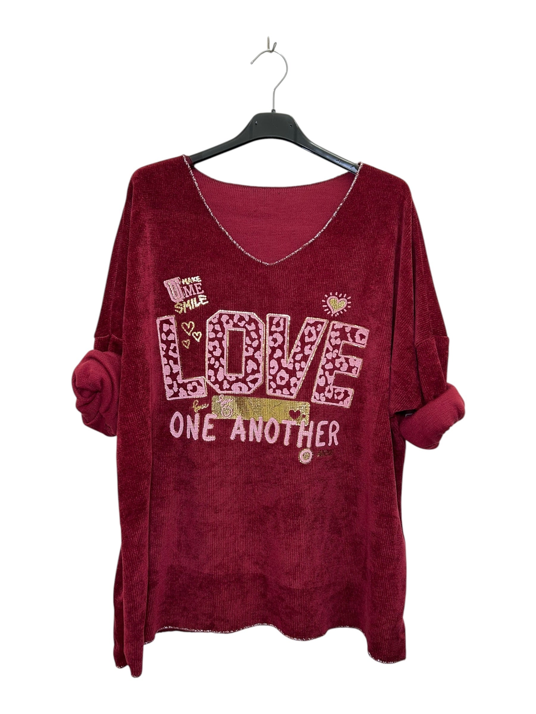 VI347 Wine Red V-Neck Velvet Love Print Top