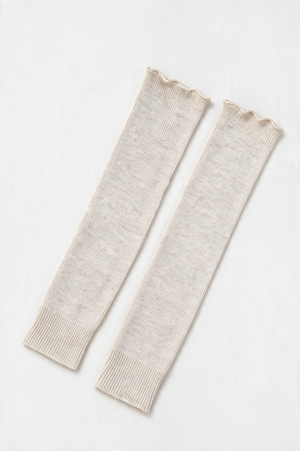 JA270 Ivory Ruffle Edge Arm Warmers
