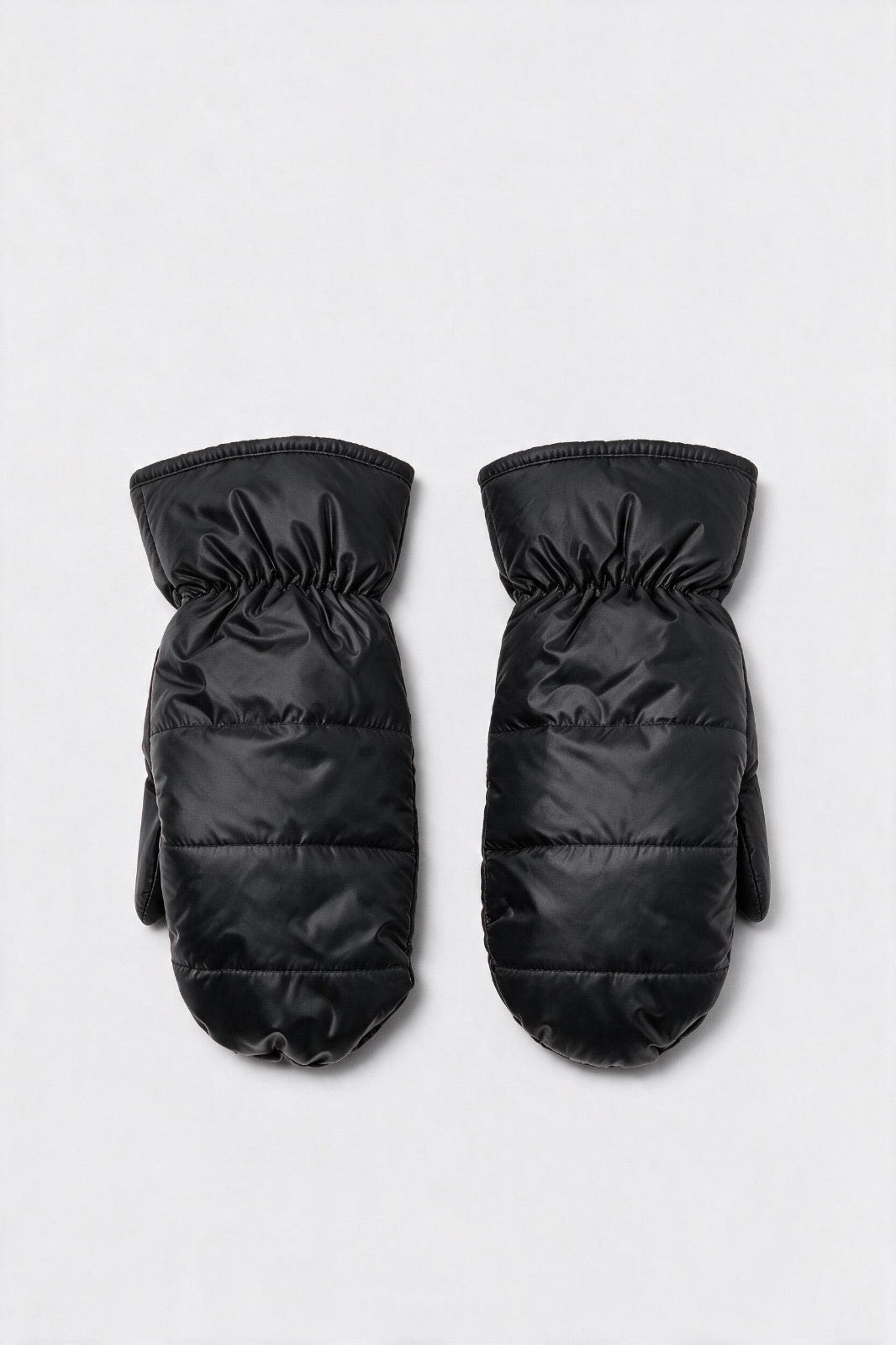 JA329 Black Metallic Puffer Mittens