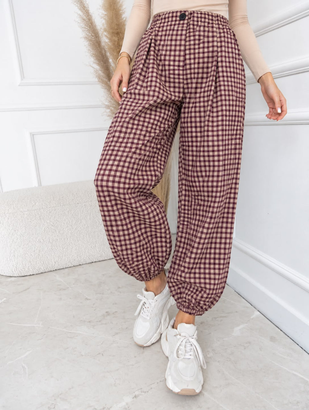 SW567 Burgundy Gingham Balloon Pants