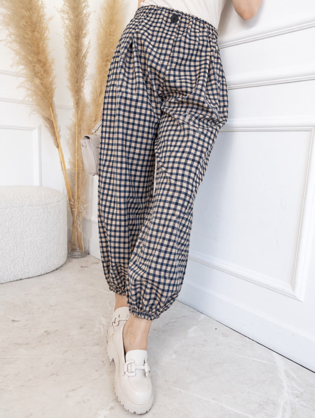 SW572 Navy Gingham Balloon Pants