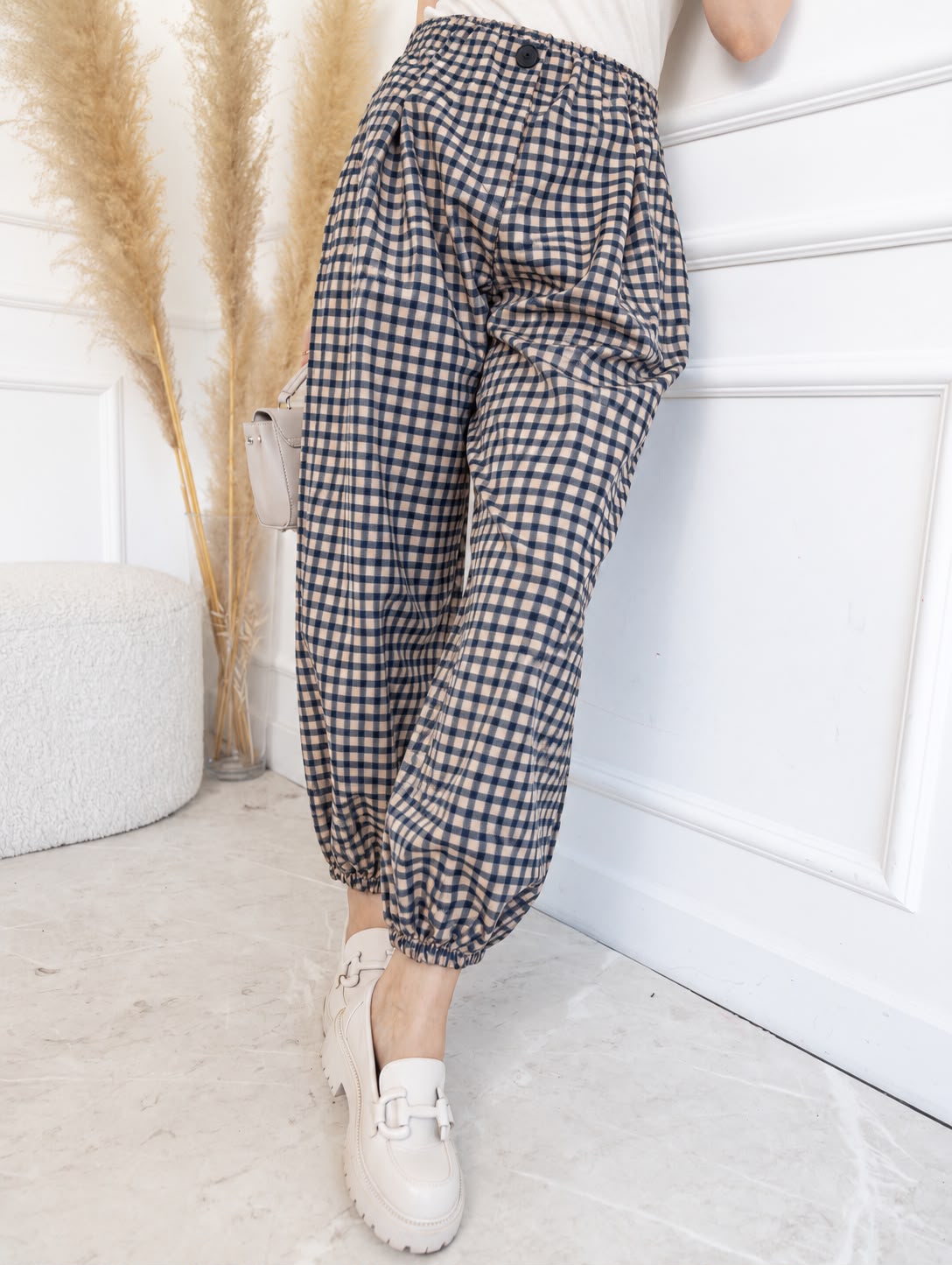 SW572 Navy Gingham Balloon Pants