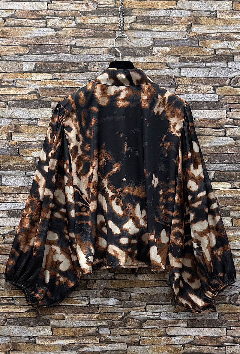 ES142 Black Leopard Print Blouse