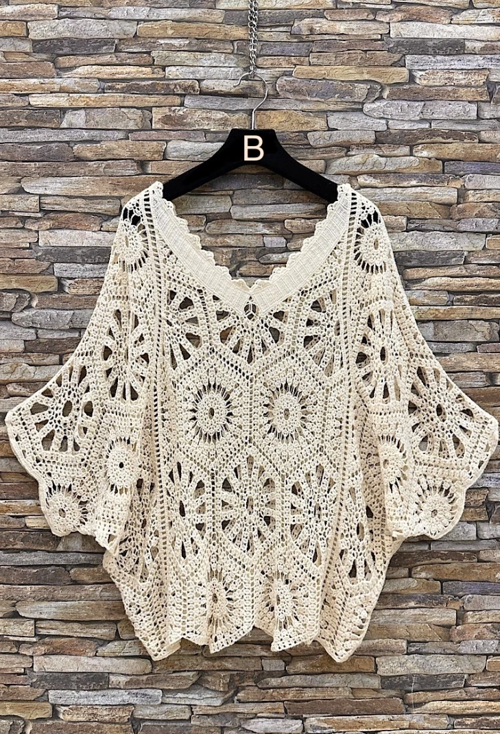 ESCRCBE OS Beige Crochet Cotton Poncho Top